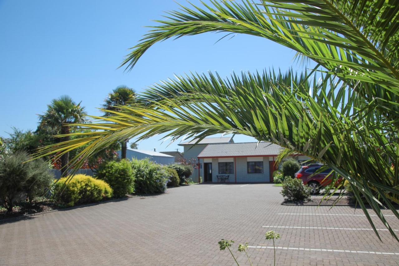 Bks Palm Court Motor Lodge Gisborne Buitenkant foto