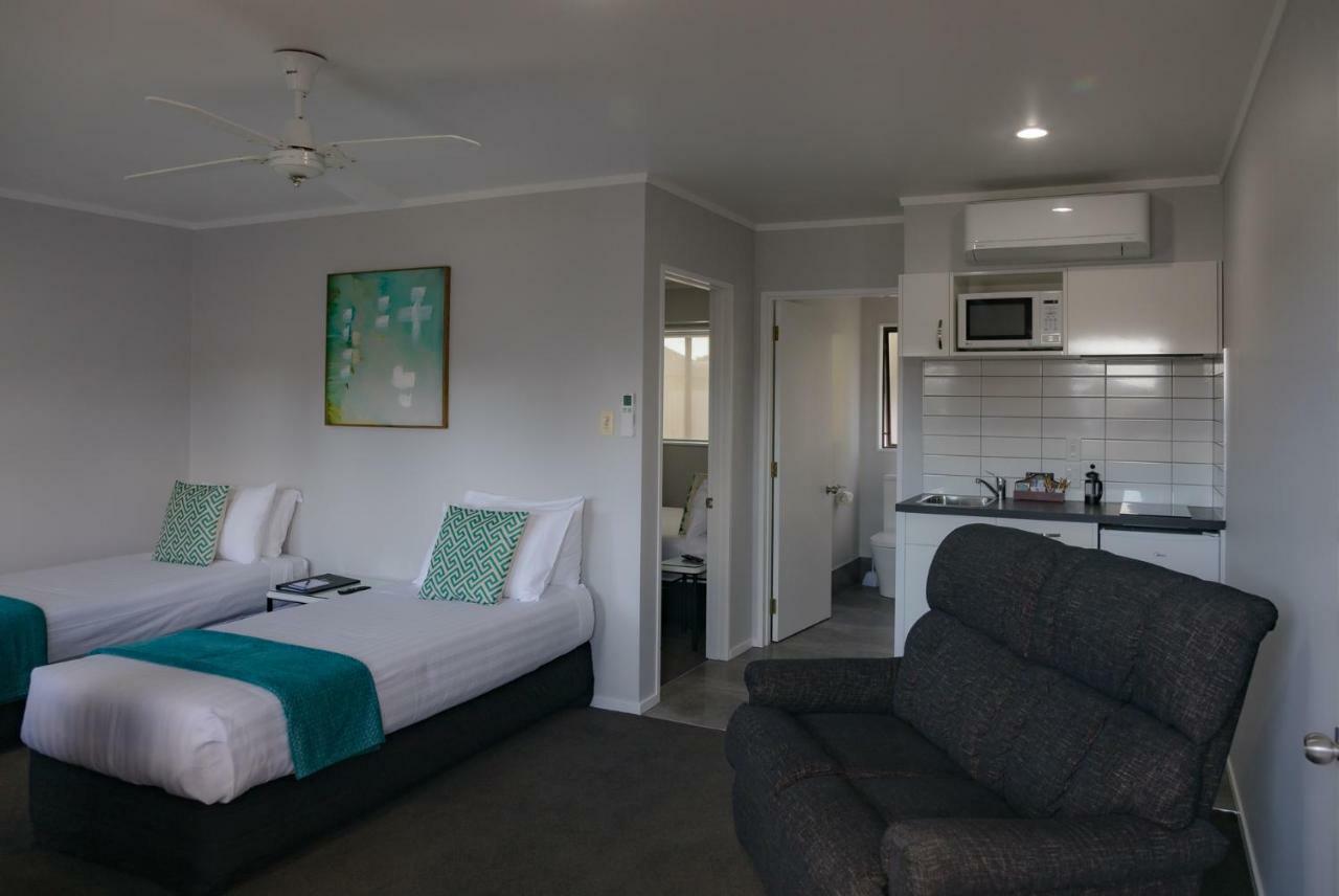 Bks Palm Court Motor Lodge Gisborne Buitenkant foto