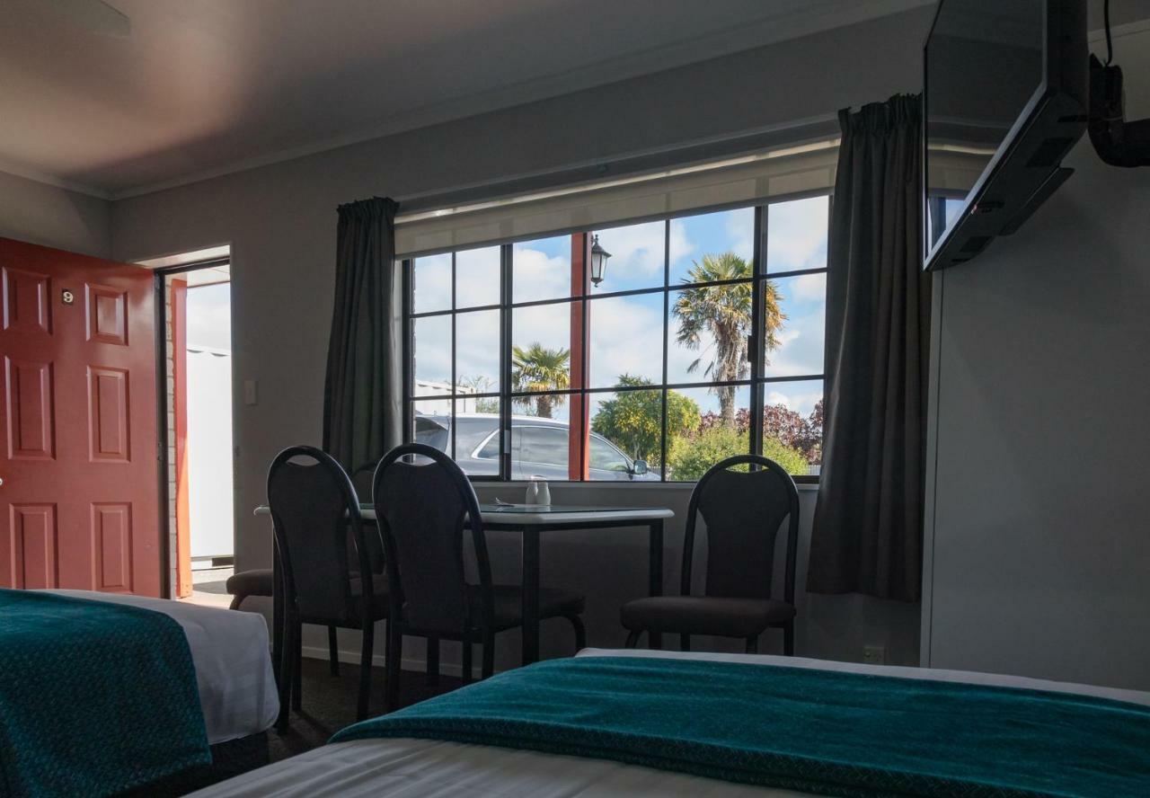 Bks Palm Court Motor Lodge Gisborne Buitenkant foto